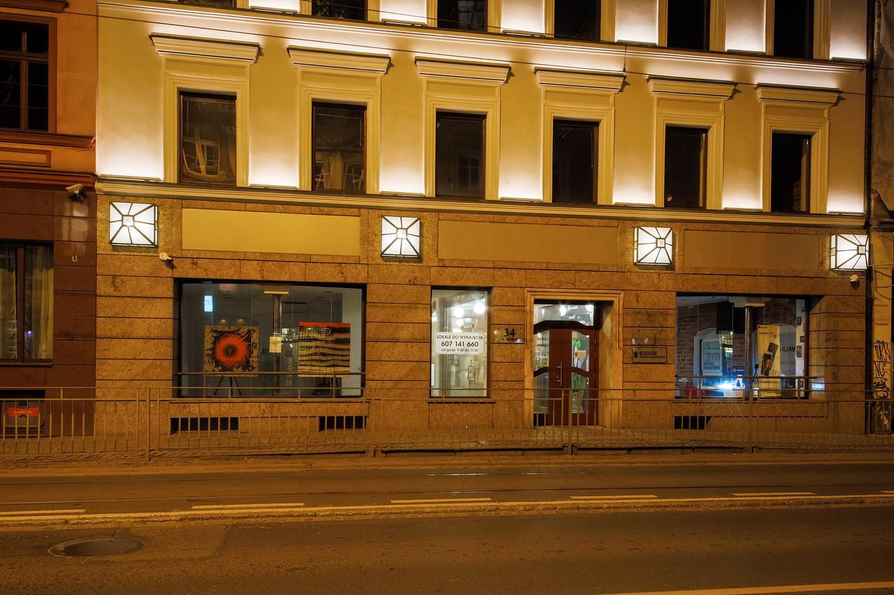 Glow Hostel Breslavia Esterno foto